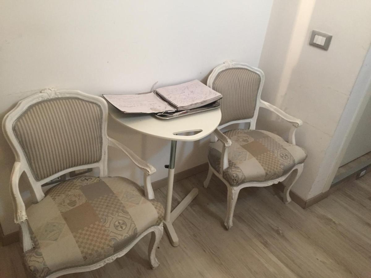 B&B Spqr ローマ エクステリア 写真